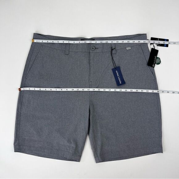 NWT Travis Mathew Size 42 Beck Golf Shorts Color Light Gray - Picture 11 of 12